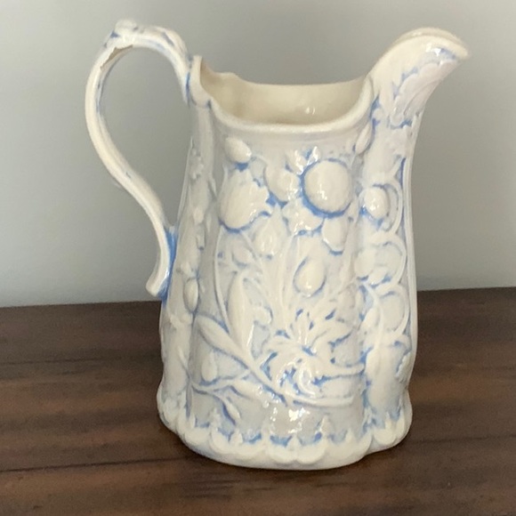 Handmade Ceramic Pitcher. HOST PICK 1/16/25. - Picture 5 of 7